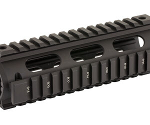 UTG PRO 4/15 CARB QUAD RAIL BLK
